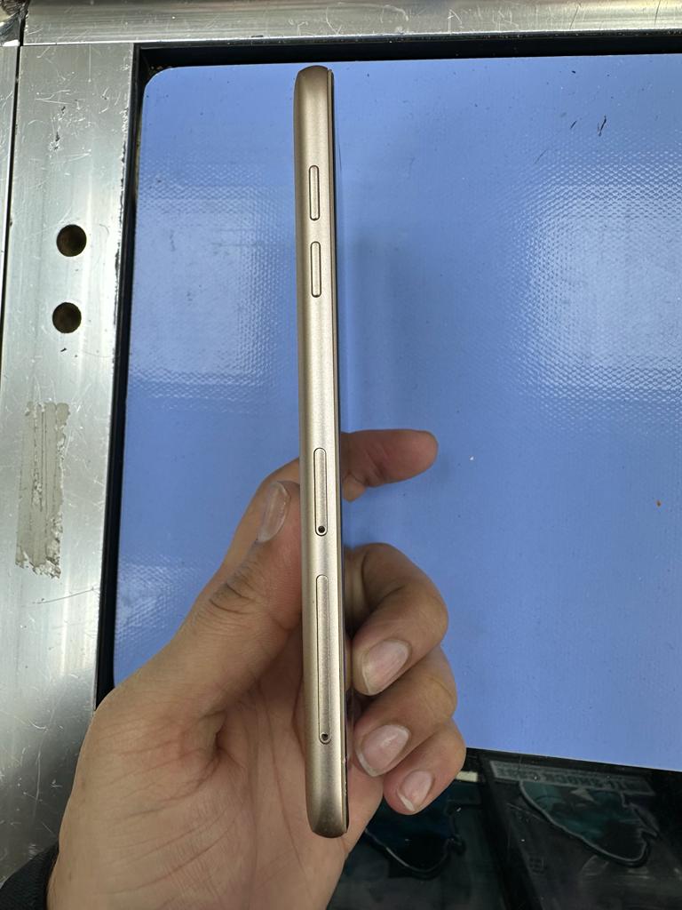 Samsung Galaxy J530G